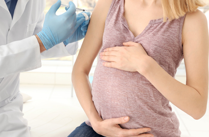 Vacunación contra el COVID-19 en embarazadas
