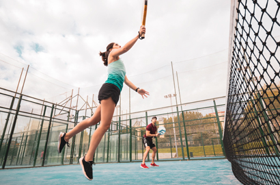 El paddle ha vuelto a ser deporte elegido ¿Cuáles son sus posibles lesiones?