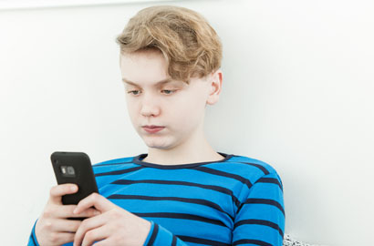 Pornografía en niños, niñas y adolescentes
