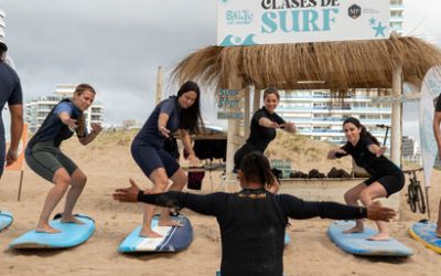 Surf junto a Salty Girls en Punta del Este